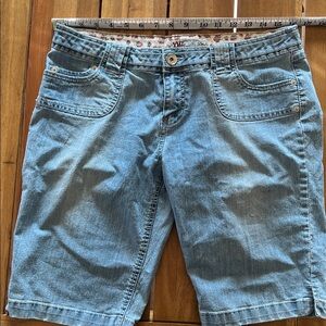 YMI vintage inspired midi light blue denim shorts